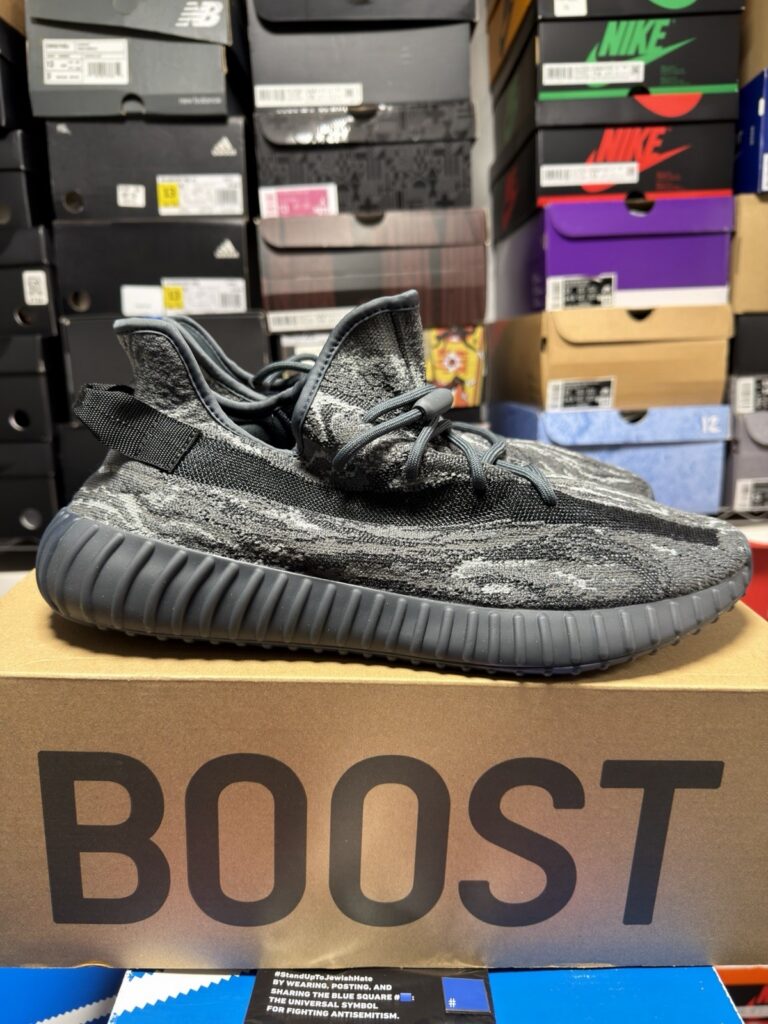 Adidas YZY YEEZY Foam RNR ID4811 MXDASA GREY BLACK MENS SIZE 14 BRAND NEW