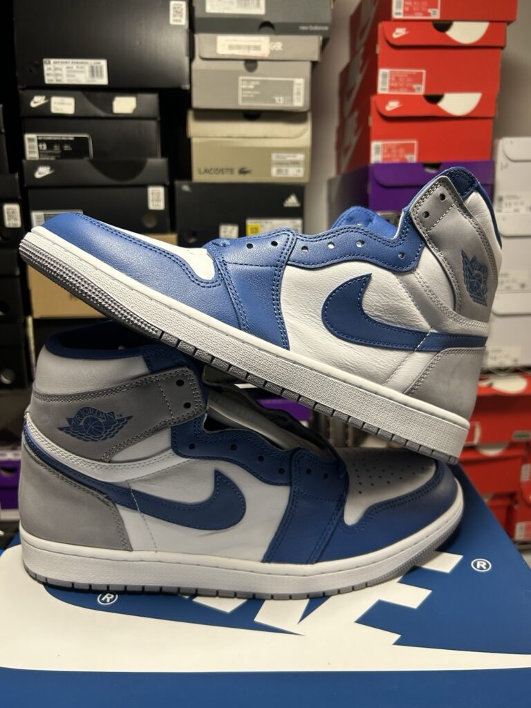NIKE AIR Jordan 1 Retro High OG DZ5485-410 True Blue WHITE GREY M 13 BRAND NEW