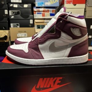 Nike Air Jordan 1 Retro High OG Bordeaux MET SILVER WHITE 555088-611 NEW M 13