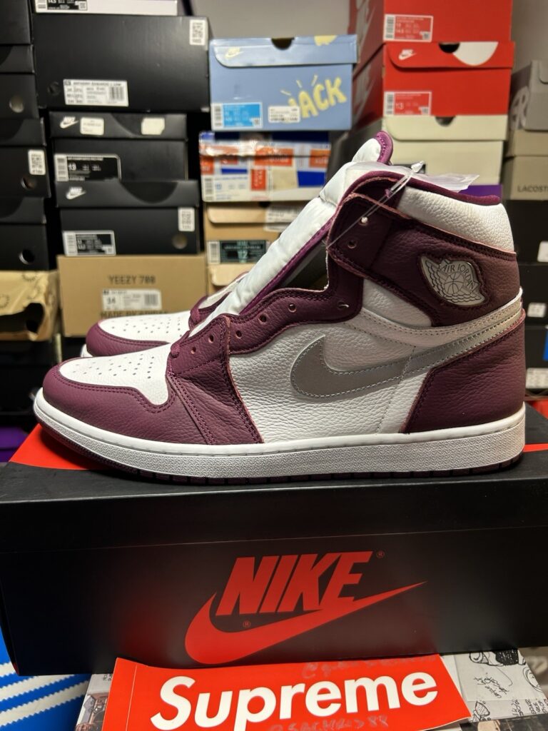 Nike Air Jordan 1 Retro High OG Bordeaux MET SILVER WHITE 555088-611 NEW M 13