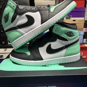 Nike Air Jordan 1 Retro High OG Green Glow White Black DZ5485-130 M SIZE 13 NEW