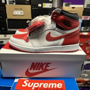 Nike Air Jordan 1 Retro High OG Heritage White UNI Red BLACK 555088-161 M 13 NEW