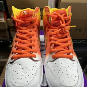 Nike SB Dunk HIGH Pro Sweet Tooth Candy Corn FN5107-700 Men’s Size 13