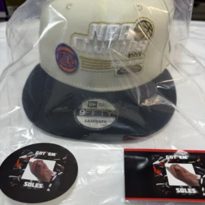 New Era 950 New York Knicks 2026 Champions Snapback Hat WHITE OS BRAND NEW