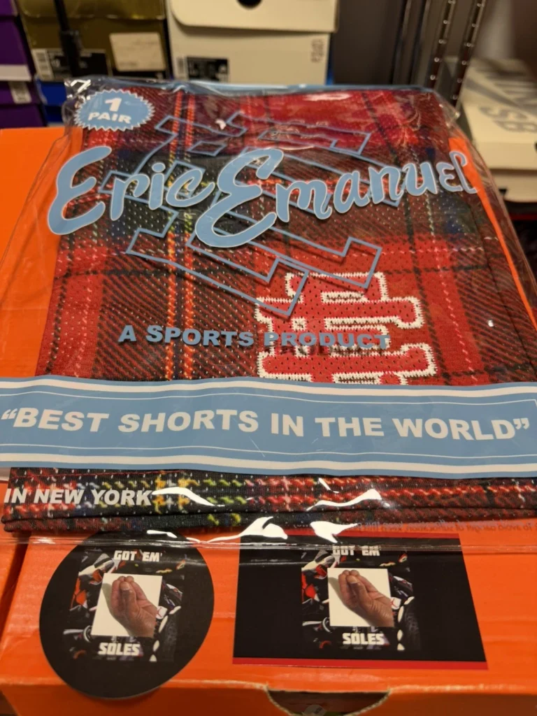 ERIC EMANUEL EE SHORTS SICKO RED RED MENS LARGE ‼️BRAND NEW‼️